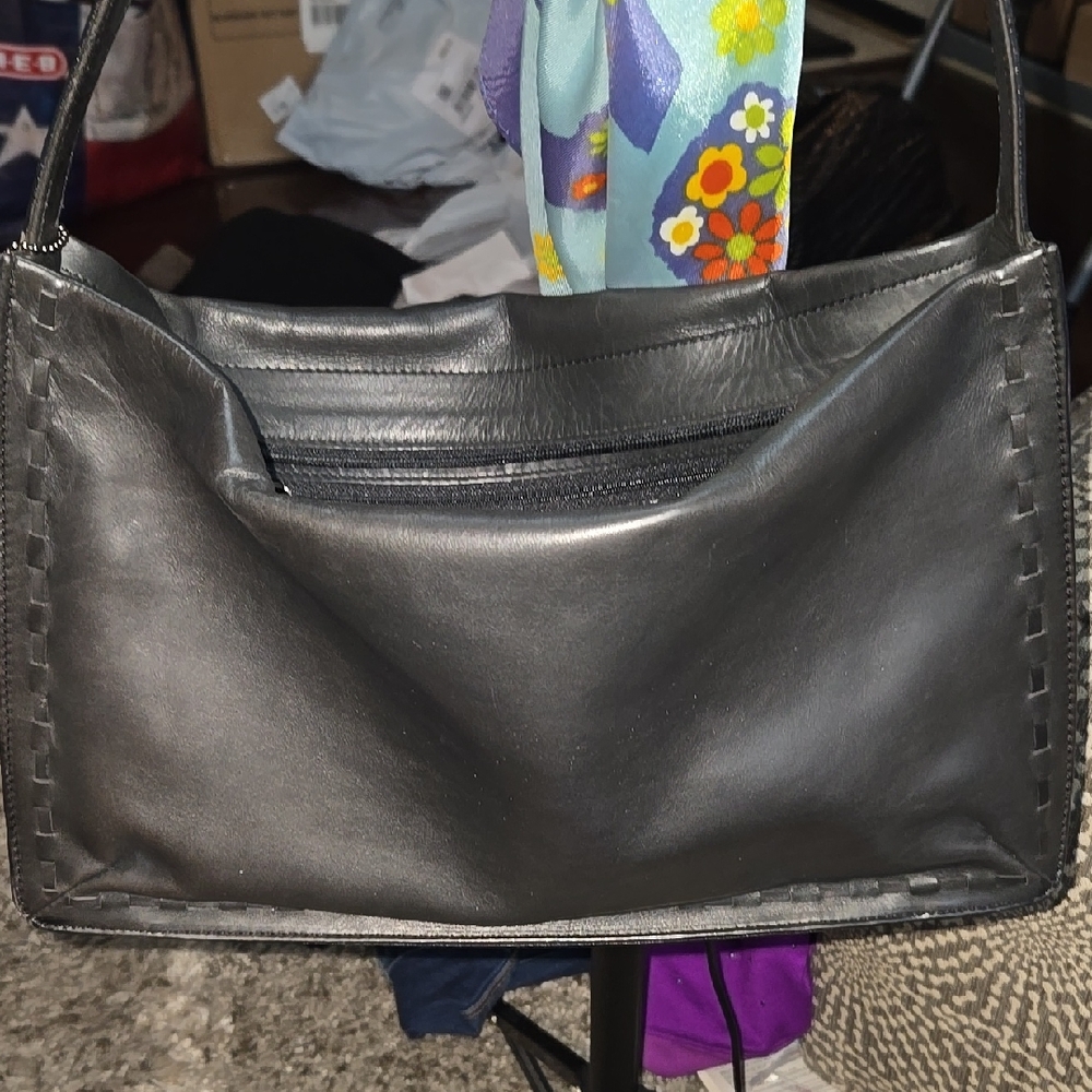 Vintage Leather Coach Bag In Black, East West Shoulder Bag, EUC